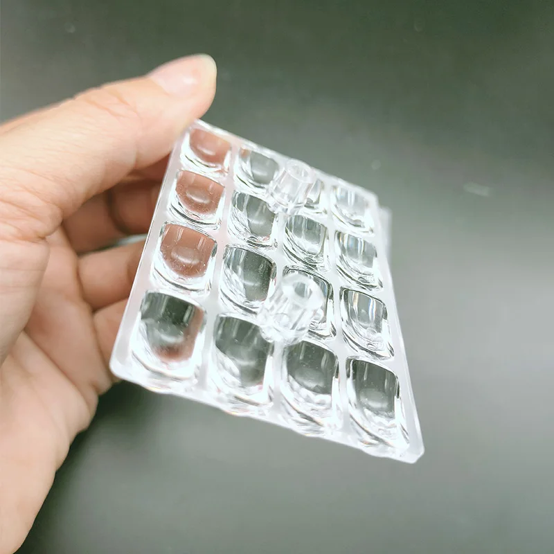 Высокое качество 4*4 квадратная форма пластиковая осветительная светодиодная