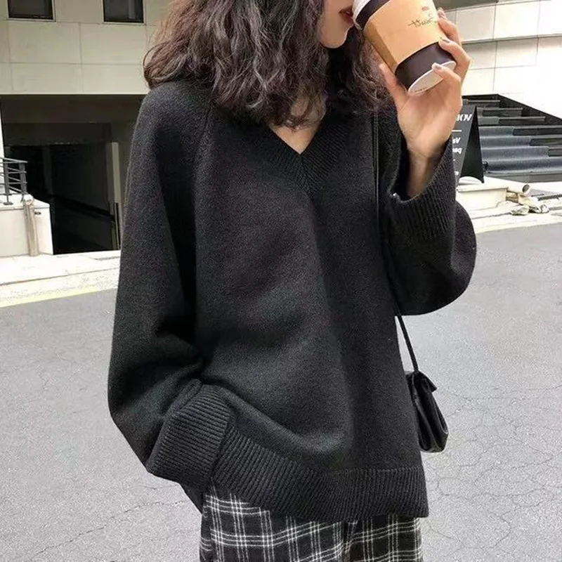 

Korea 2021 Autumn and Winter Sweater Women Loose Outer Wear Loose Pullover V-neck Long Sleeve Thick Female Pullover