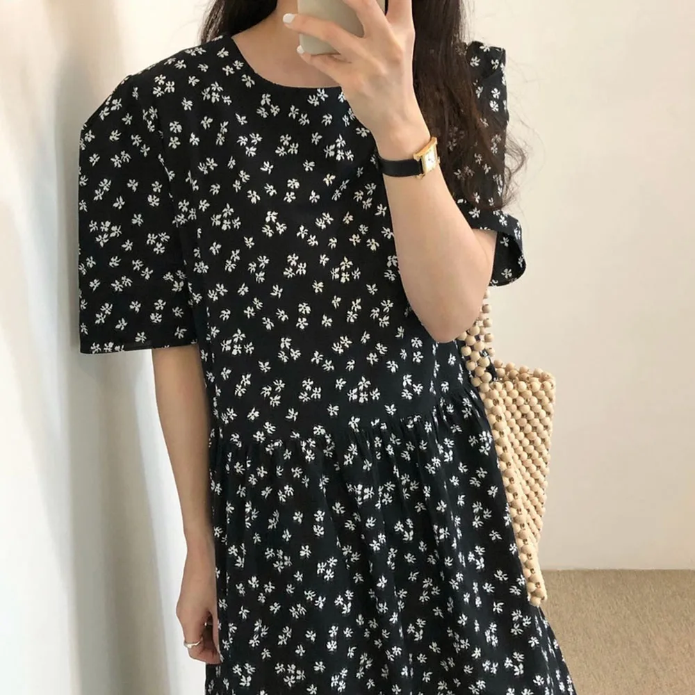 

Japanese Korean Version Fashion 2021 Summer Ladies Dress Loose Casual Simple Popular Floral Printing Square Collar Summer