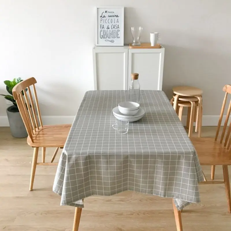 Клетчатая стильная скатерть ПВХ пластиковая кухонная маслостойкая декоративная