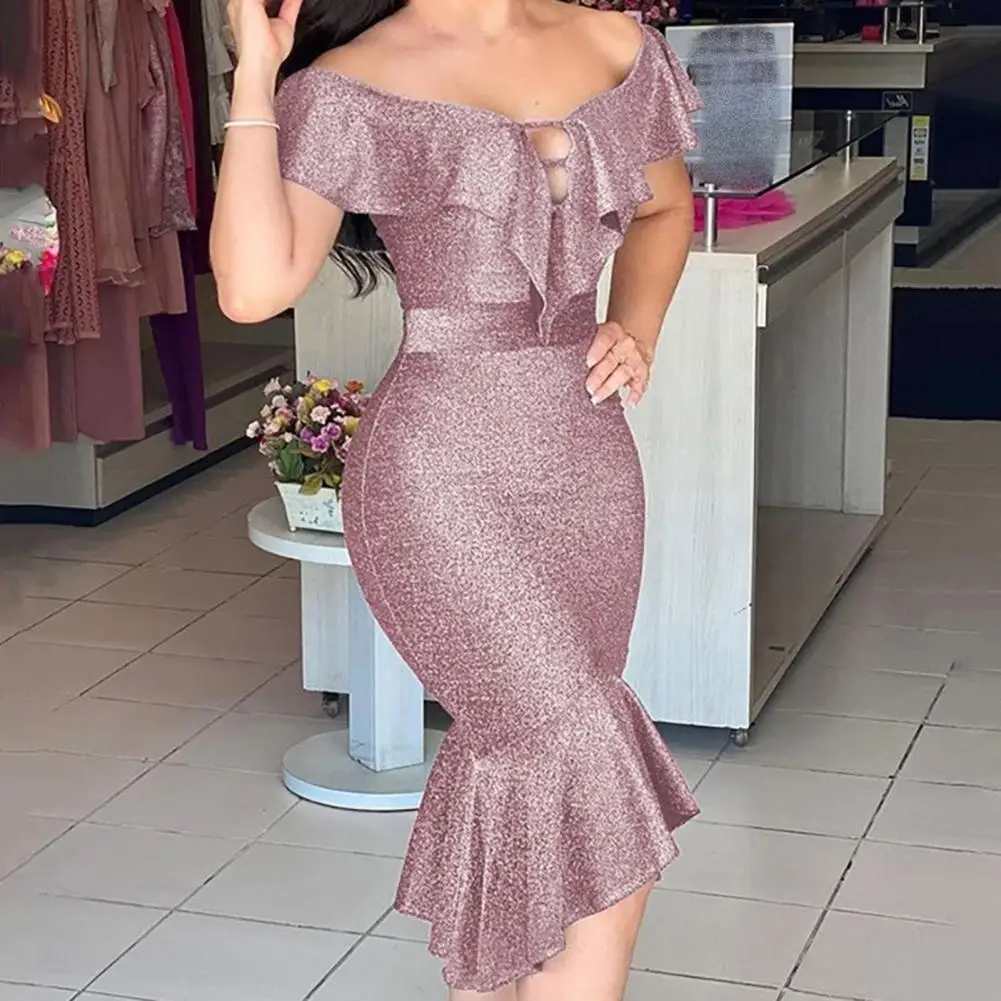 

Женское облегающее платье с цветочным принтом, весенне-осеннее ажурное платье с оборками, платье с открытыми плечами и глубоким вырезом для...