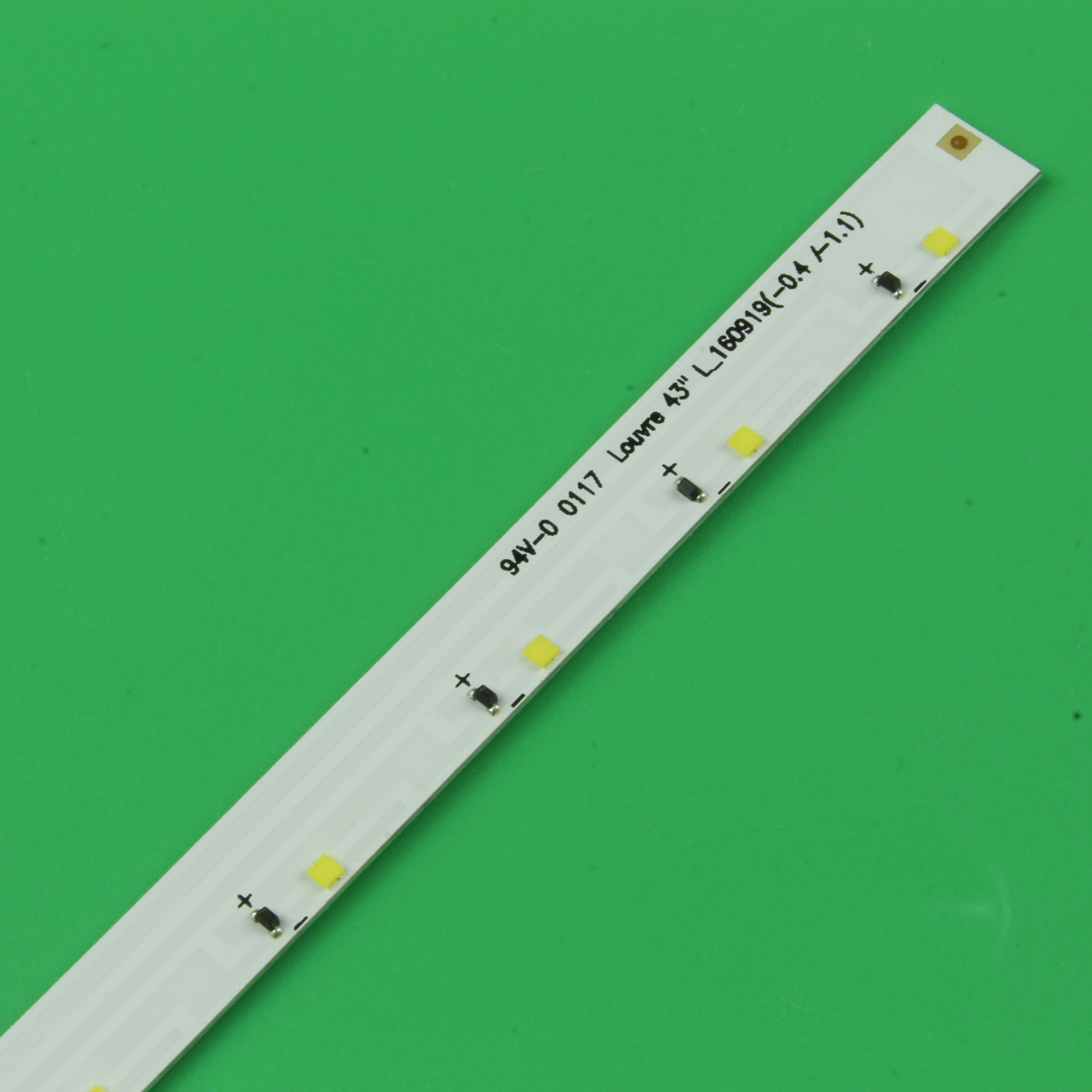 

New 25 LED 445mm LED backlight strip V6LF_430SFA_LED25 V6LF_430SFB_LED25 UE43K5100AUXUA UA43K5100AKXZN CY-FK043BNEV1H UA43K5100