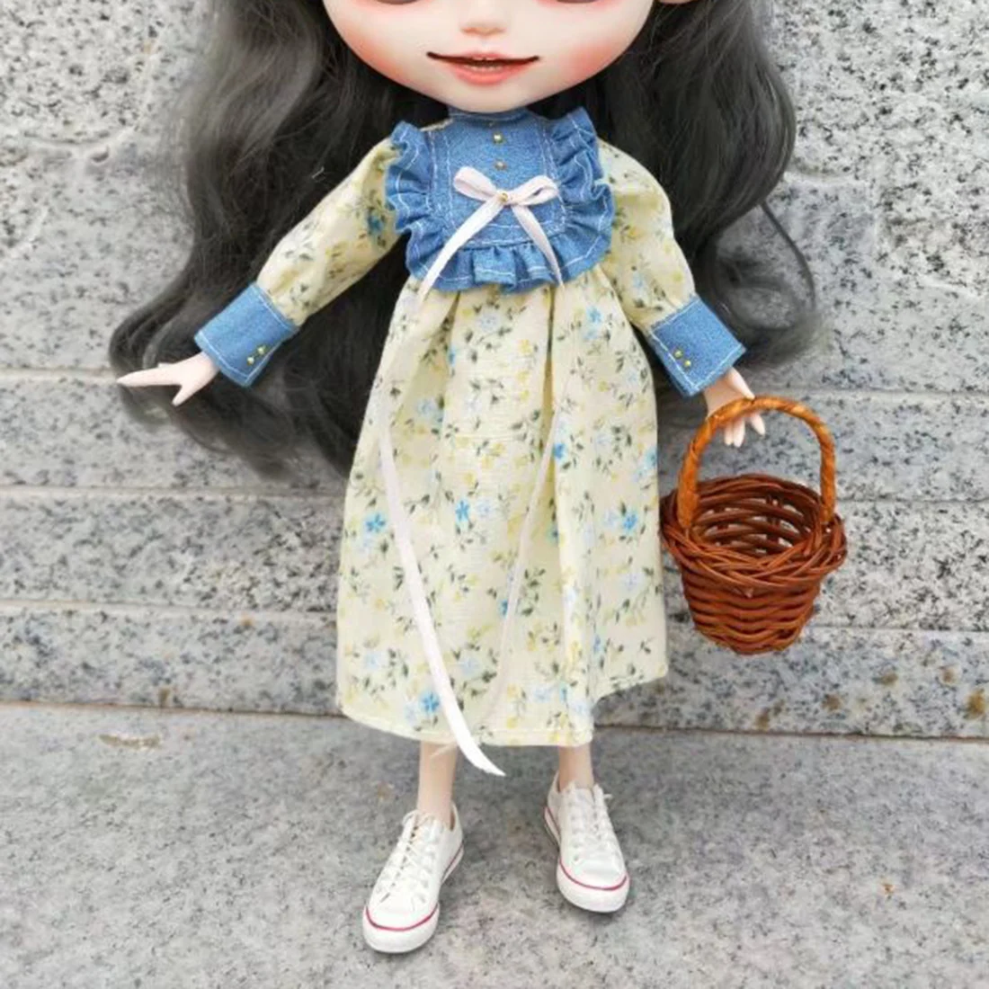 

Patchwork Denim Floral Dress for Blyth Doll Diy Beautiful Dolls Accessories girls gift - ( No Doll and Hand Basket )