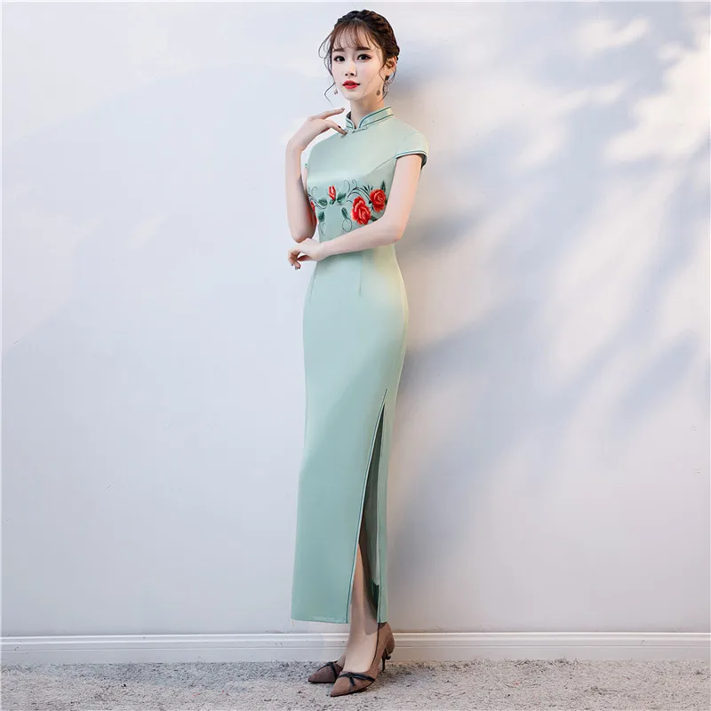 Современная Элегантная вышивка цветок Cheongsam 2019 аналогичное шелковое длинное Qi Pao