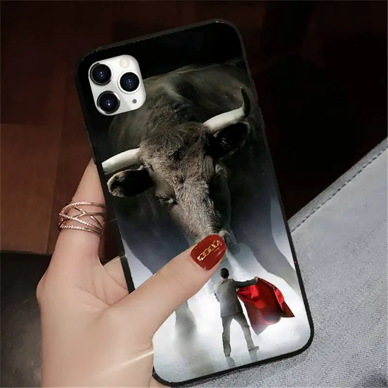 

bull fight Animal cow soft tpu shell cover Phone Case for iPhone 11 12 pro XS MAX 8 7 6 6S Plus X 5S SE 2020 XR