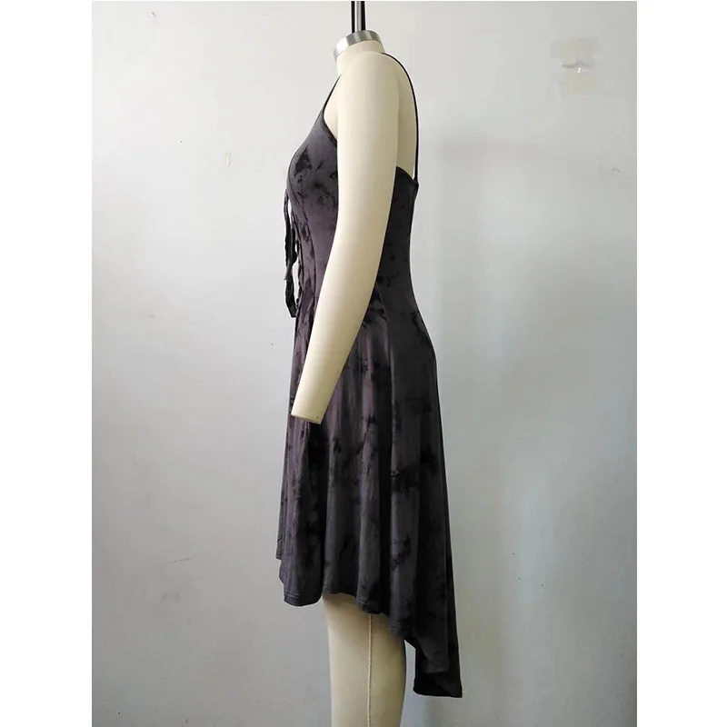 Женское облегающее платье на бретельках с принтом| |