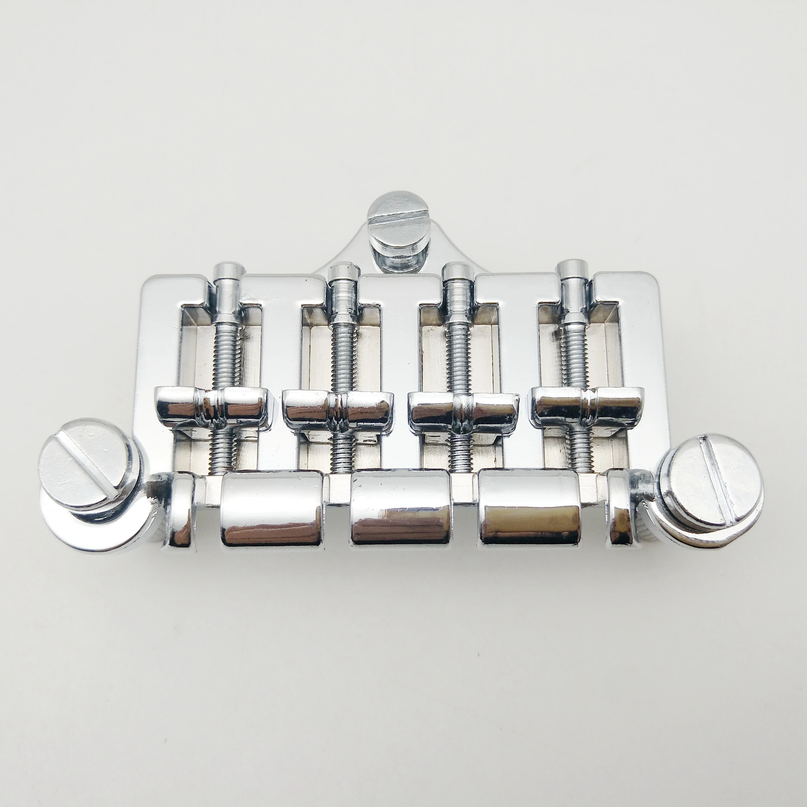 

Хромированный басовый мост, 4 струны, басовый мост