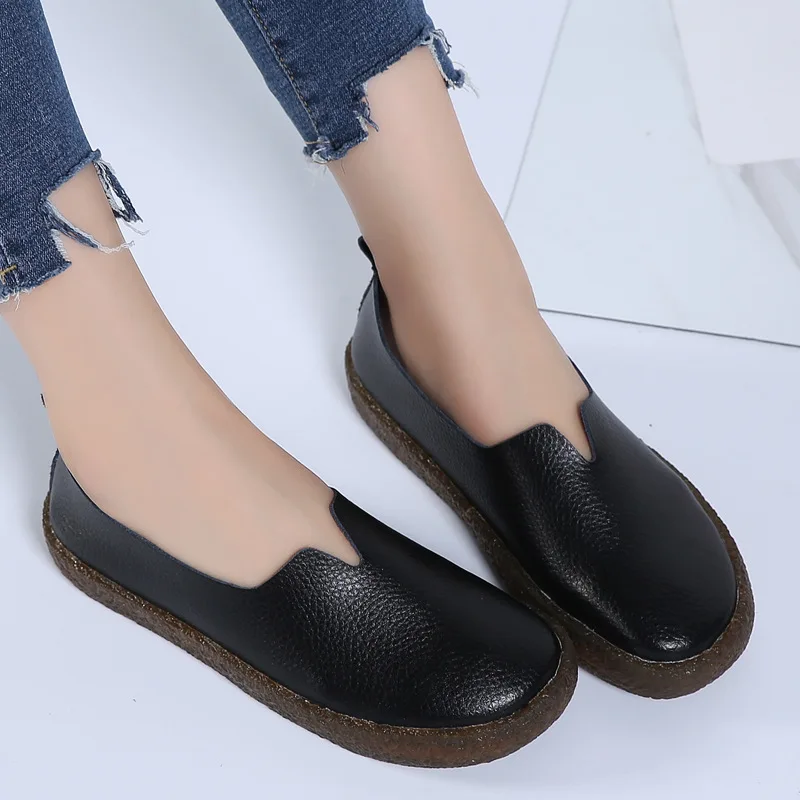 New Style Large Size Loafers Ladies Shoes Casual Comfortable Soft Sole Flat Shoes Women's Shoes Leather Shoes Ladies