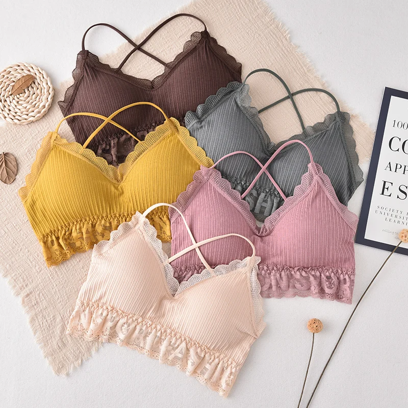 Бюстгальтер женский кружевной бесшовный с чашками пуш ап и