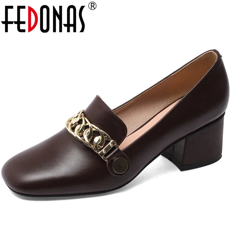 Женские туфли лодочки FEDONAS черные из натуральной кожи с закругленным носком и
