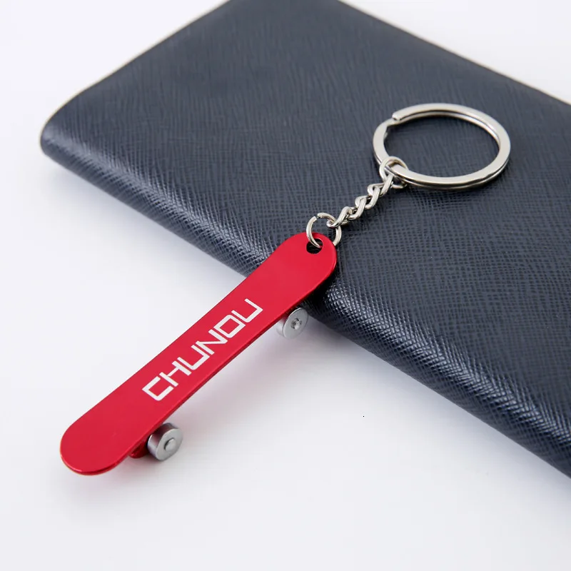 Новинка брелок для скутера металлический автомобиля 3 цвета дизайнерские