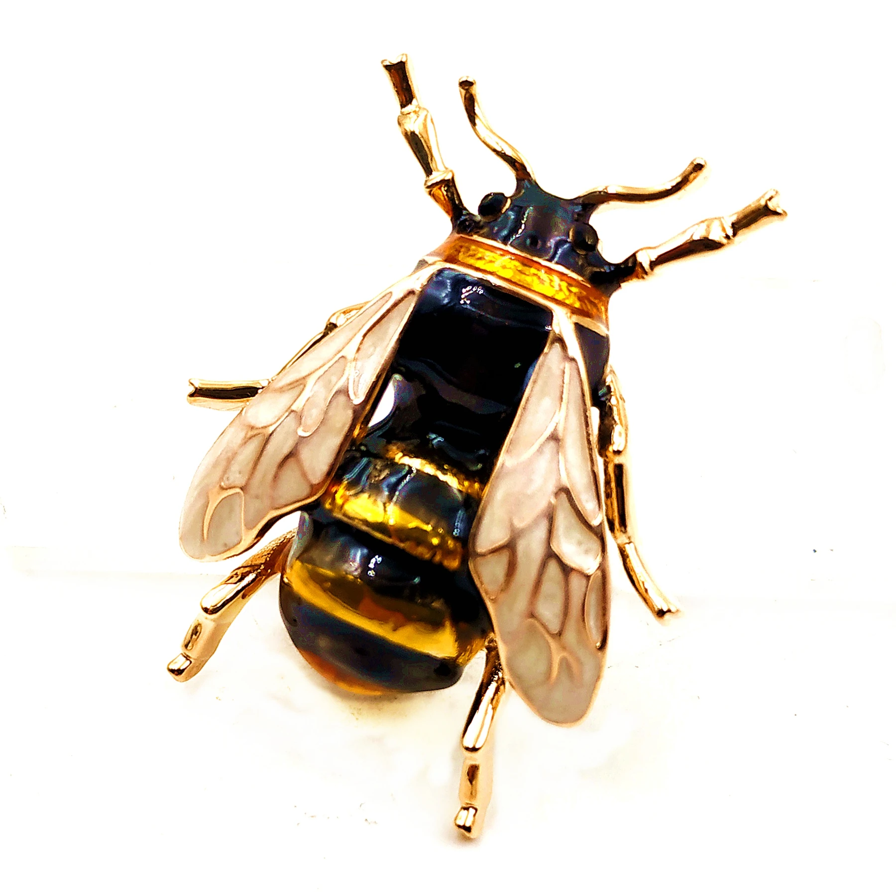 

Vintage Goldton White Winged Black Yellow Bubble Bee Enamel Broach Pins for Insect Anniversary Dancing Ball Jewelry Collection