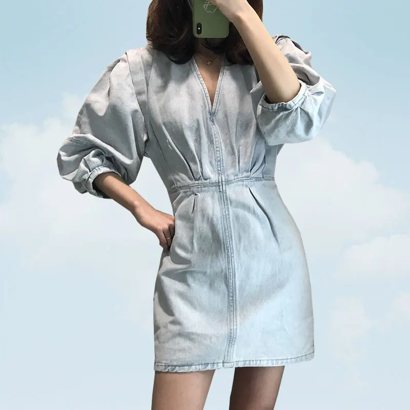 Женское джинсовое платье с пышными рукавами в стиле ретро повседневное синее