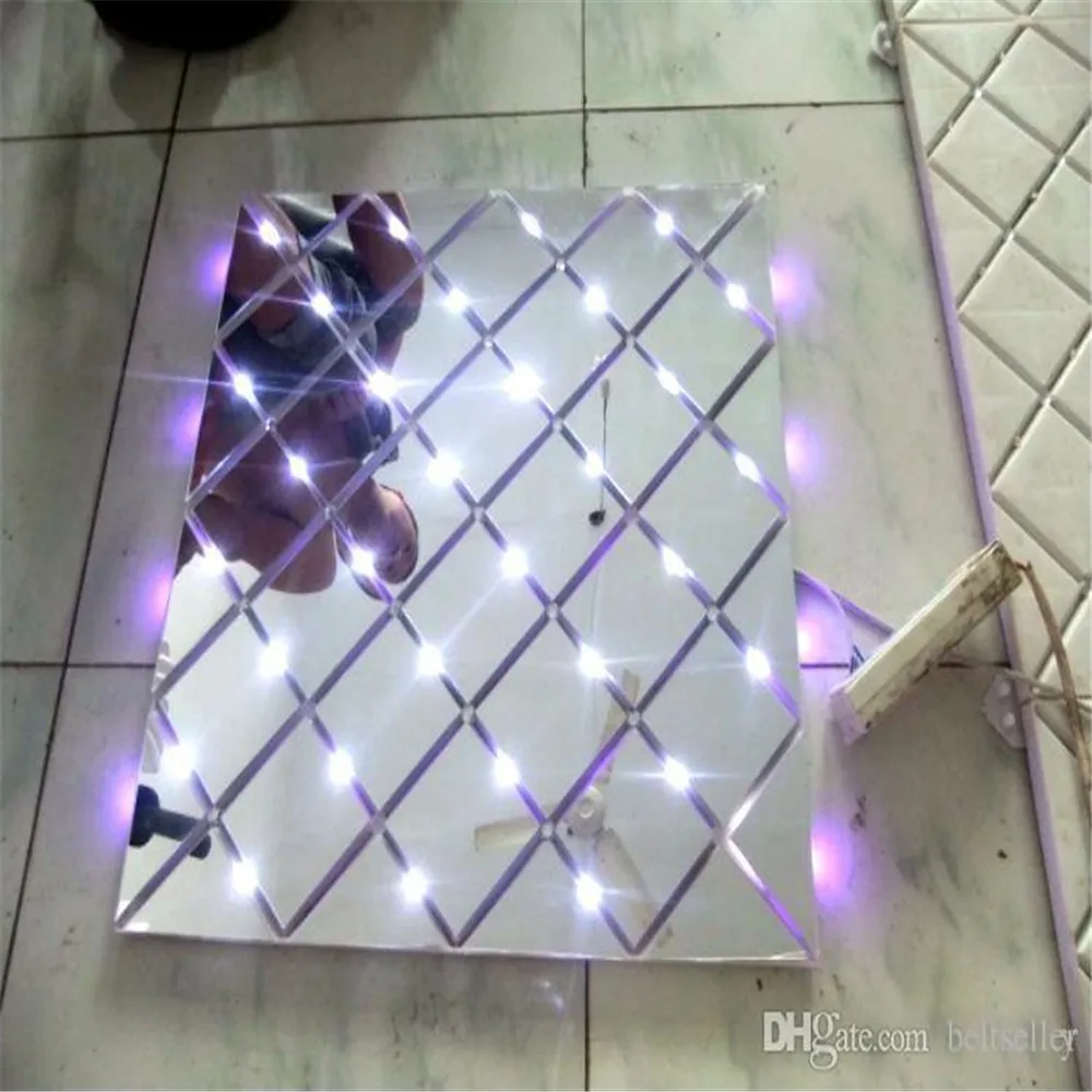 

Fashion Silver Mirror Carpet Plastic Wedding Aisle Runner Luminous Floor Bar Club T Station Stage Decoration LED Carpet