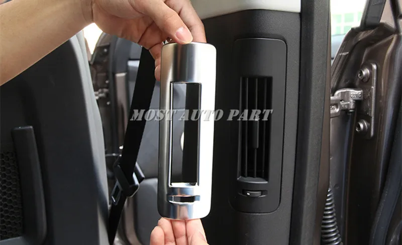 

Inner Rear Pillar Air Vent Cover Trim For Land Rover Discovery Sport 2015-2019 Car accesories interior Car decoration