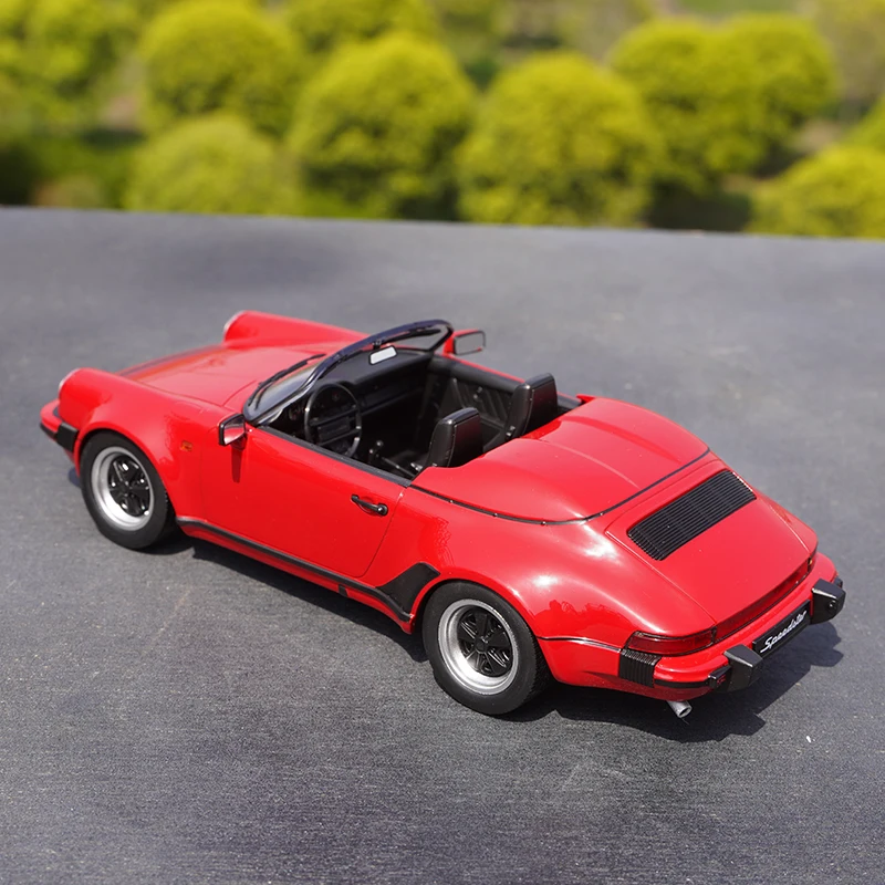 

Classic Red/blue 1:18 Kk 911 Car Model 3.2 Speedster 1989 Diecast Alloy Vehicle Car Model for Collection