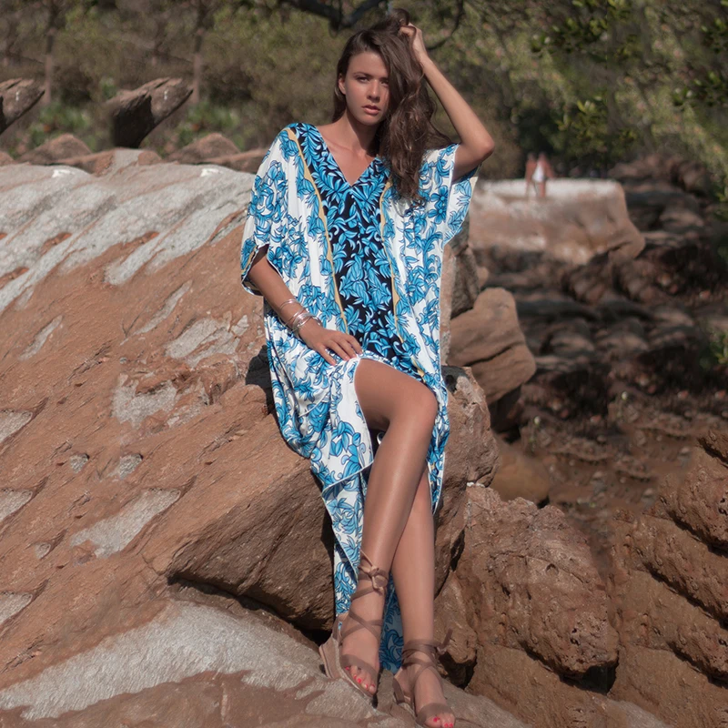 Женское пляжное платье с коротким рукавом голубое хлопковое богемным принтом и