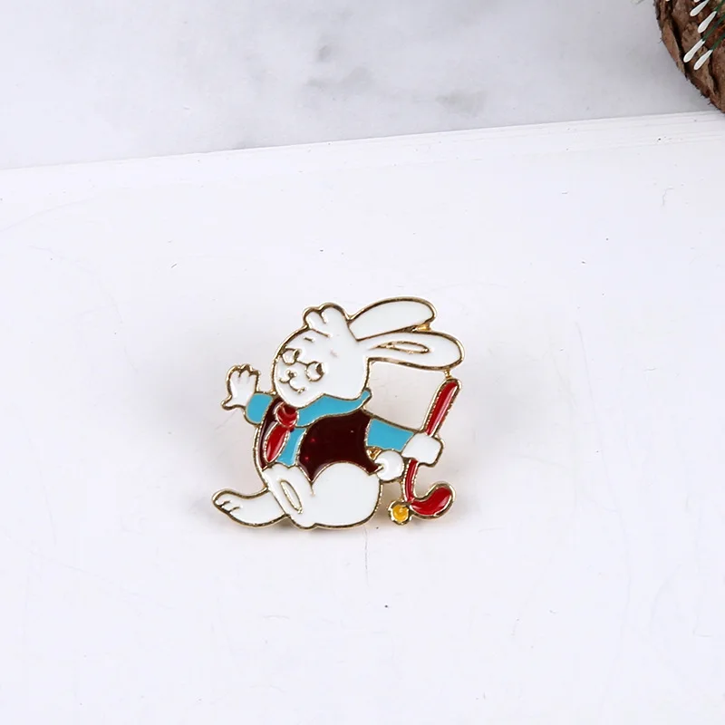 

Cartoon Anime Watch Chain Rabbit Brooch Cute Japanese Badge Personalized Children's Corsage Pin Clothes Accessories Wholesale