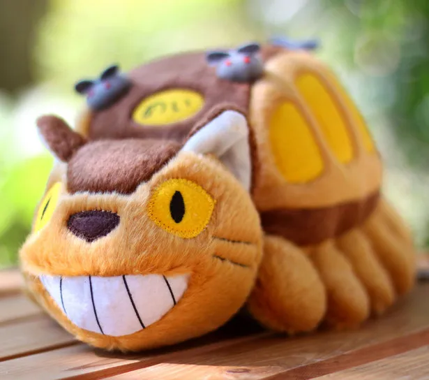 

[Funny] 50cm Cartoon New Peluche Totoro Catbus My Neighbor Totoro Family stuffed Plush Doll cat bus model Hold pillow baby toy