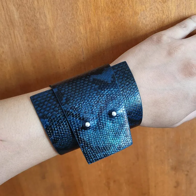 TOTABC трещины змеиная кожа браслет для женщин ювелирные изделия Модный