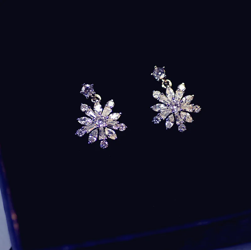 Новинка 2022 серьги из серебра 925 пробы с кристаллами от Swarovski оптовая продажа