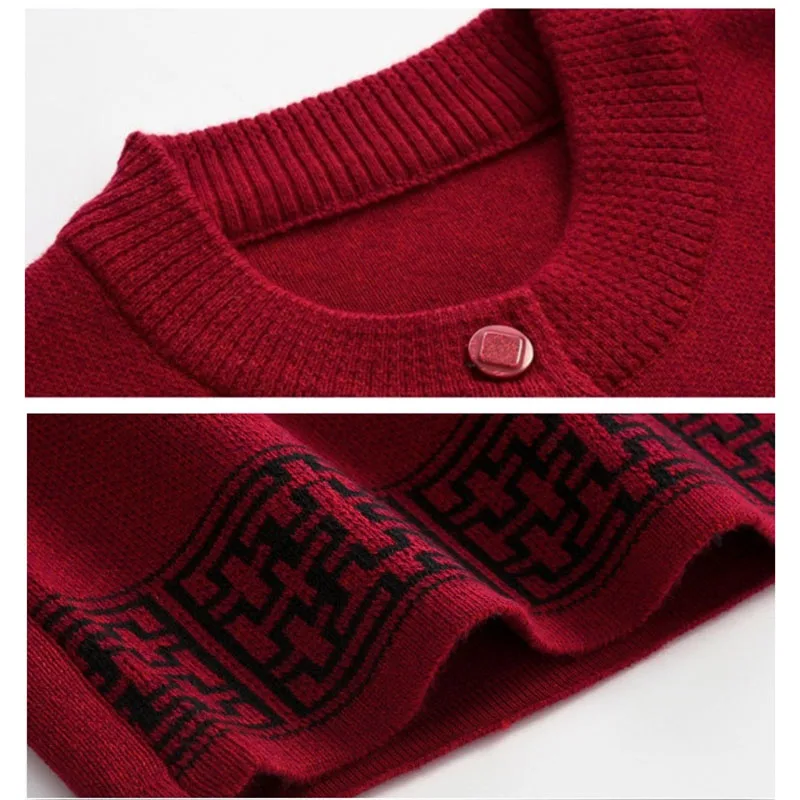 Свитер для пожилых женщин кардиган осень-зима плюс бархатный плотный