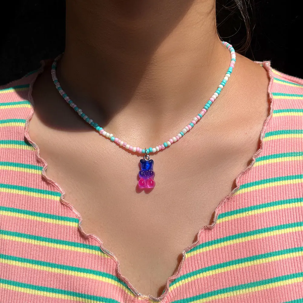Новое корейское ожерелье с подвеской в виде мишки из жевательного бисера для