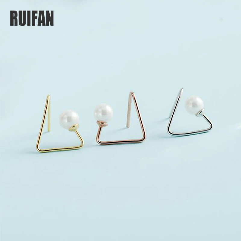 Женские серьги-гвоздики из серебра 925 пробы с жемчугом