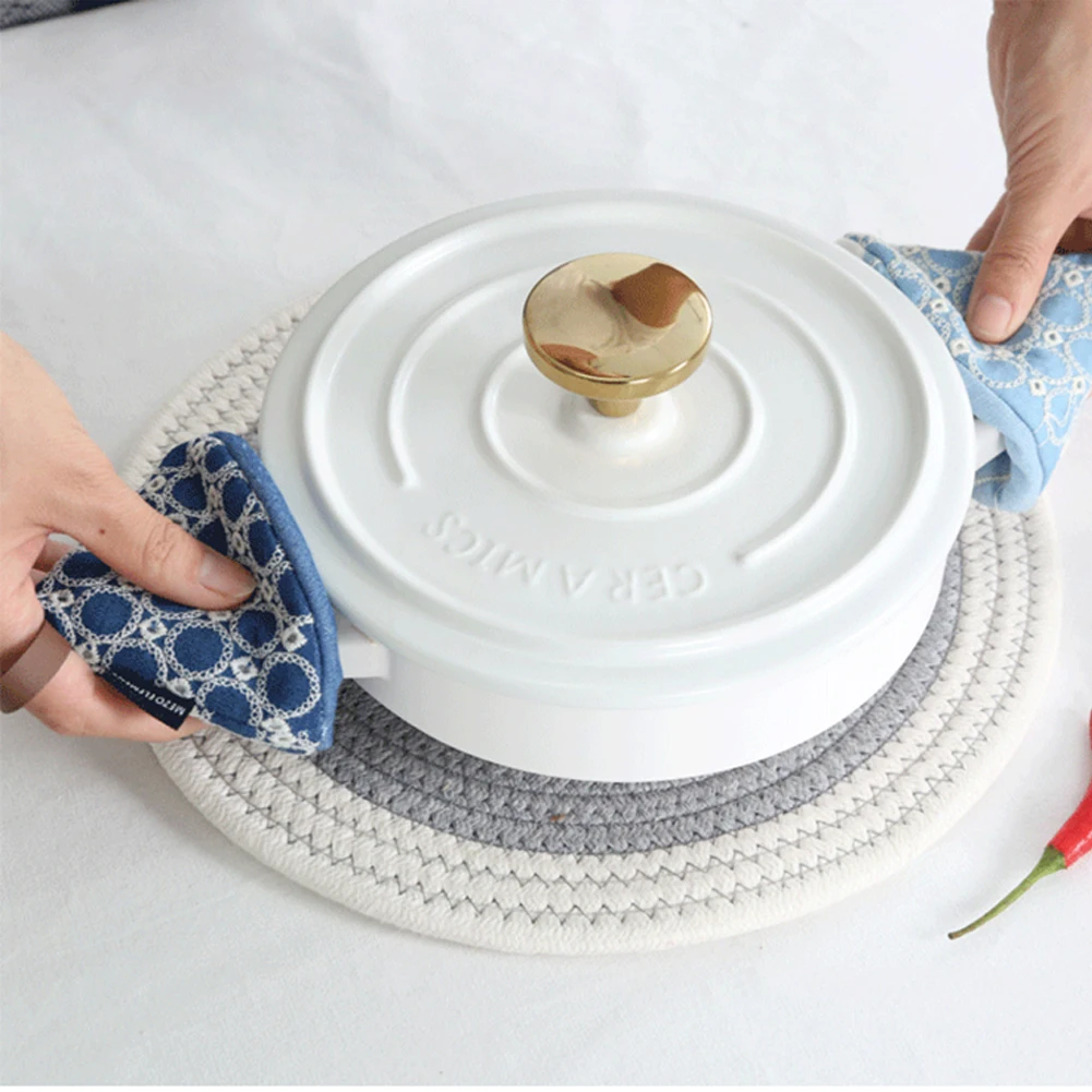 Джинсовая вышивка для кухни противоожоговая треугольная крышка с ручкой горшка