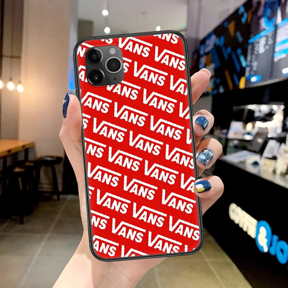 

Luxury Brand Vanss Phone Case For Iphone 4 4s 5 5S SE 5C 6 6S 7 8 Plus X XS XR 11 12 Mini Pro Max 2020 black Waterproof 3D Back