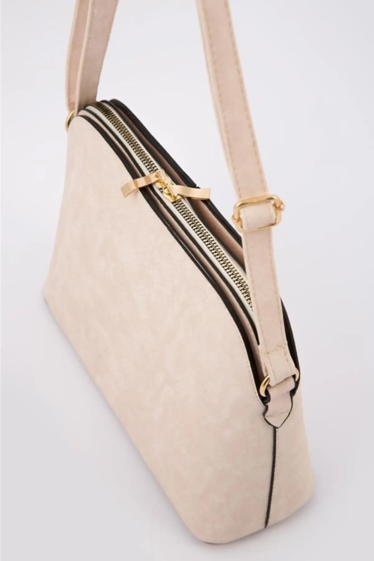 

Espardile Women Beige Faux Leather Shoulder Bag 0484 ESP-000