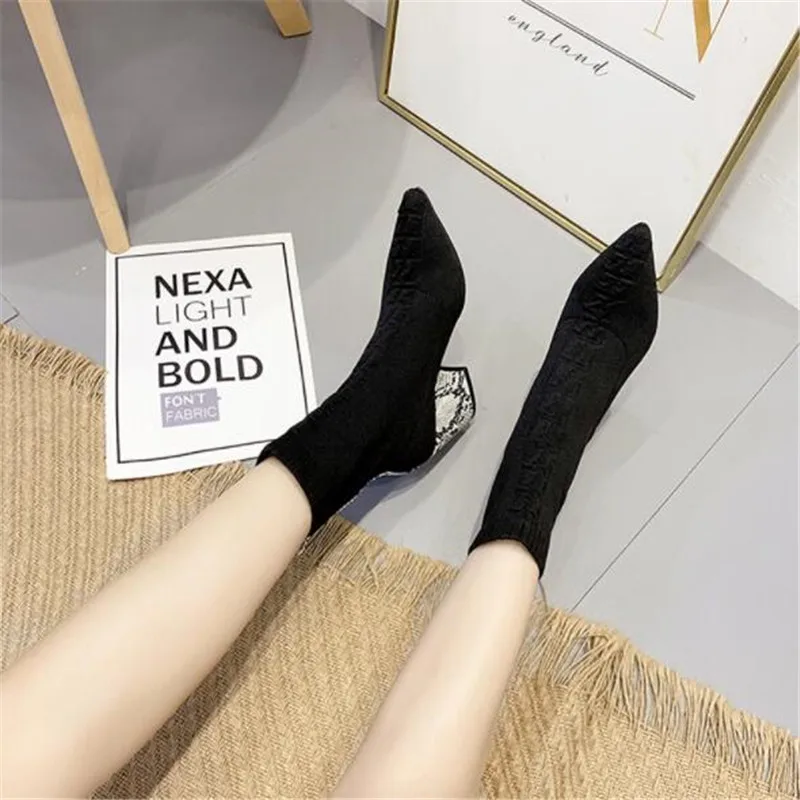 Босоножки на очень высоком каблуке и платформе Женская обувь с перфорацией Туфли