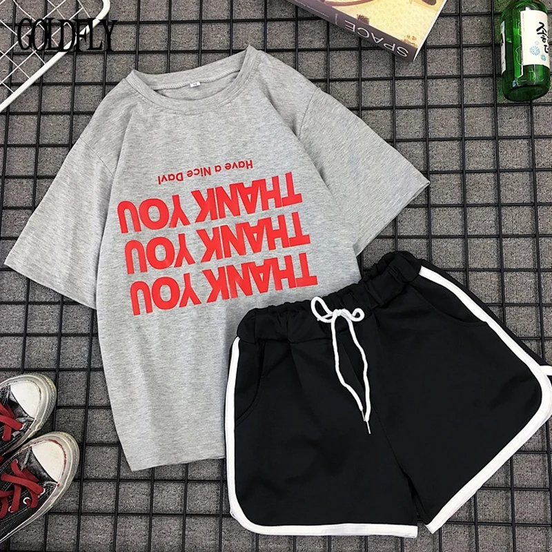 

2020 nueva ropa deportiva Casual de verano para mujer, conjunto de dos piezas de pantalones cortos, Conjunto de pijama de Color