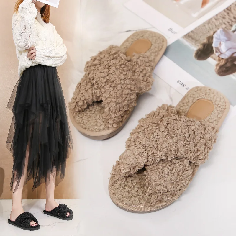 

Warm Woman Shoes 2021 Fashion Spring Slippers Faux Fur Women Slippers Slip On Flip Flops Fur Slippers Female Slides Size 41