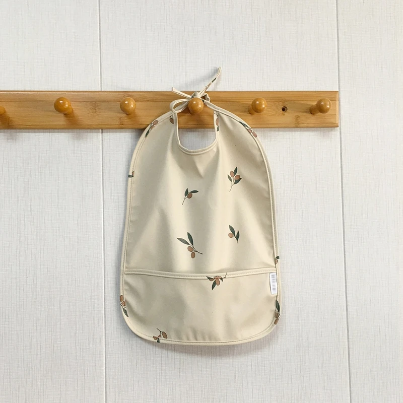 

Cartoon Printed Waterproof Bib with Pocket Baby Infants Feeding Apron Newborn Smock Burp Cloth for Boys Girls Gifts