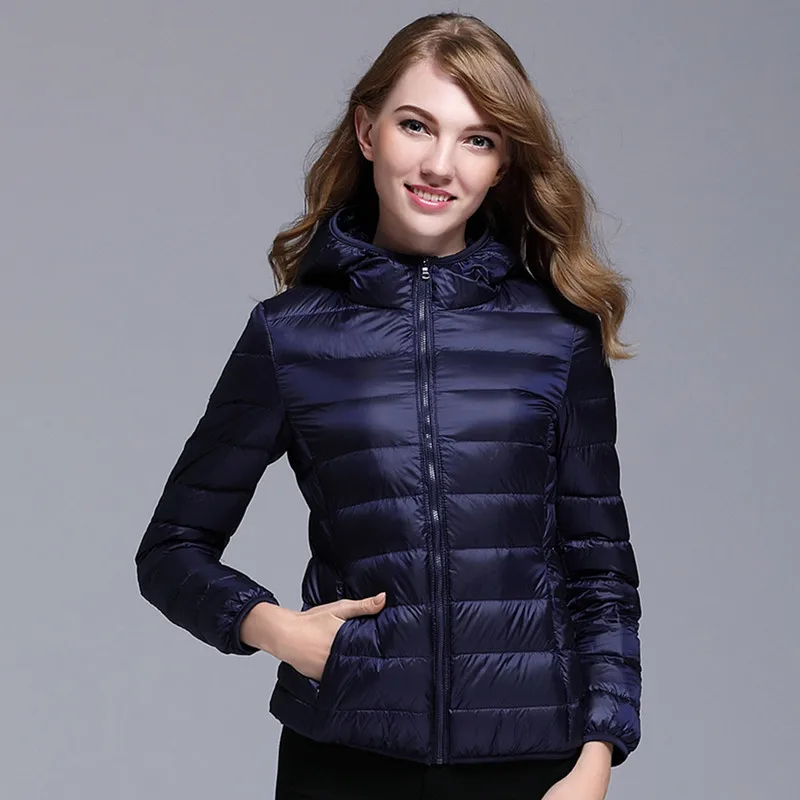 Новинка 2019 зимние женские модные тонкие толстовки с капюшоном куртки на белом