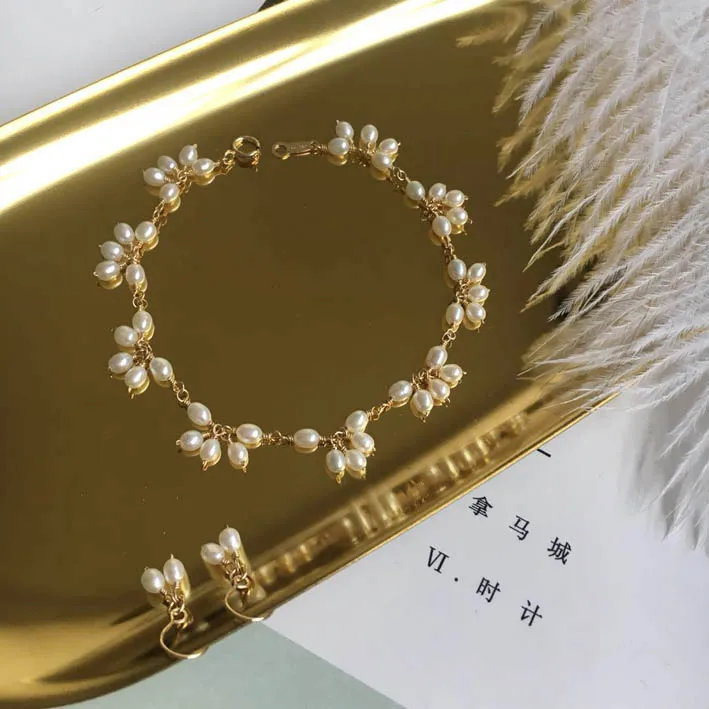 

Lii Ji Natural Freshwater Pearl Bracelet for Women Wedding Birthday Gift US 14K Gold Filled No Fade Dangle Bracelet