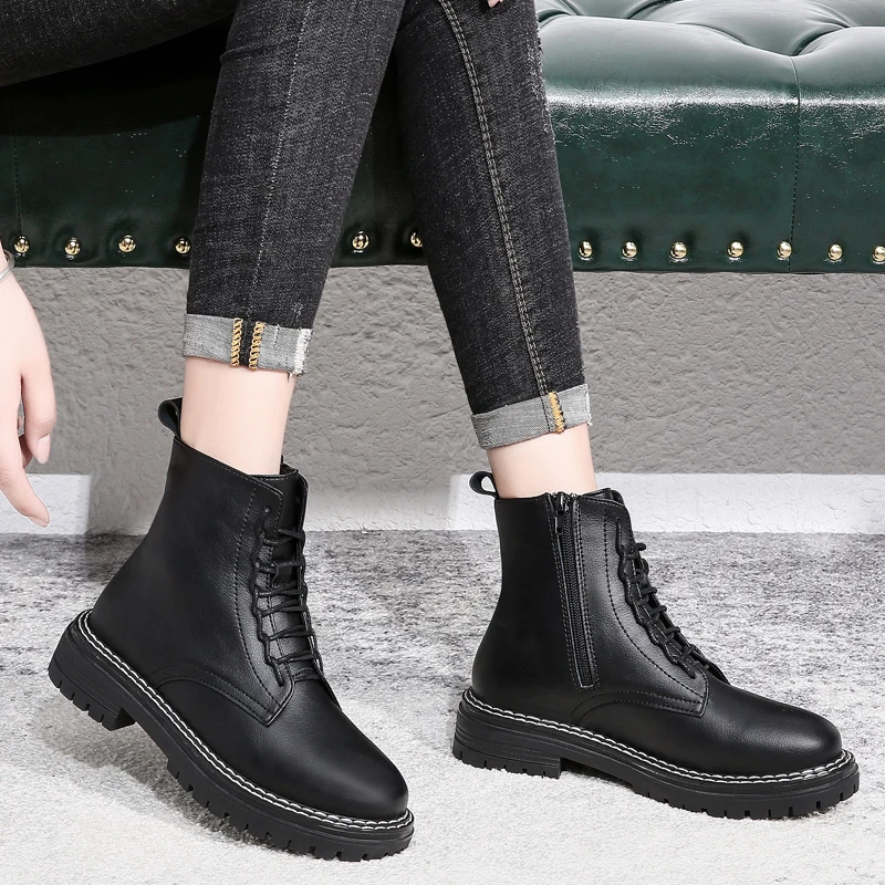 Новые кожаные ботинки женские на шнуровке повседневные полусапожки в британском
