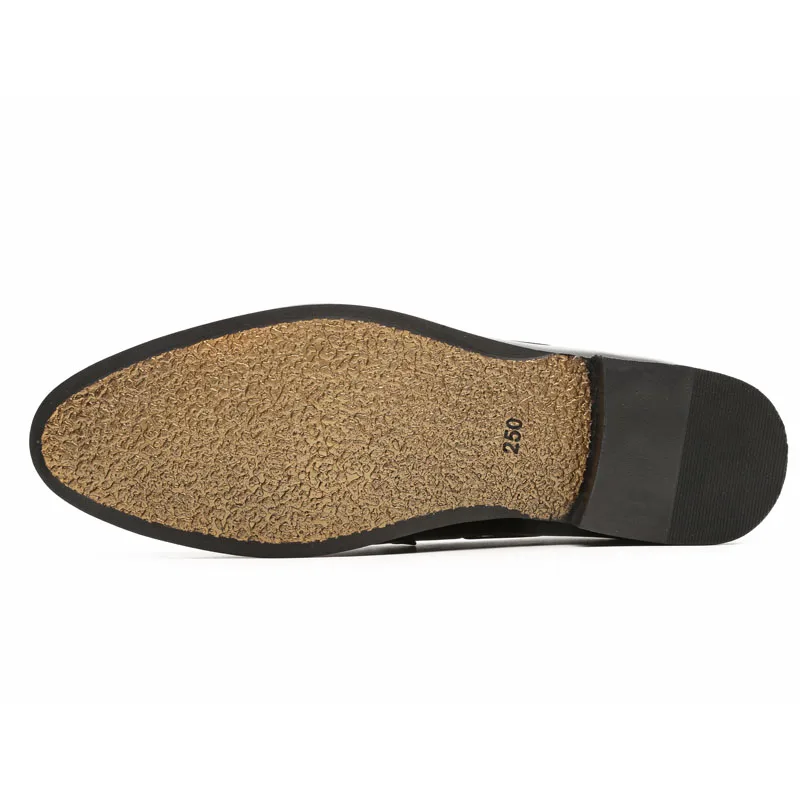 Мужские кожаные лоферы с кисточками удобные повседневные Мокасины мягкой