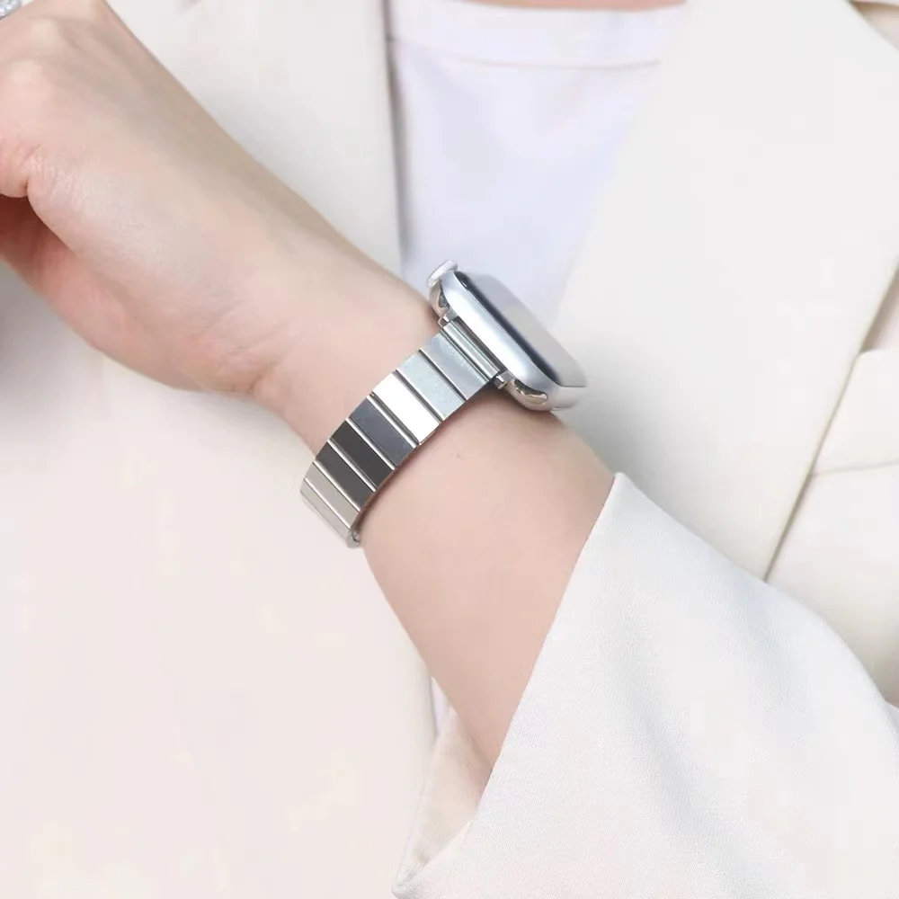 

Ремешок из нержавеющей стали для Apple Watch Se, тонкий браслет для Iwatch 6 5 4 Apple Watch 3 38 мм 42 мм, 40 мм 44 мм