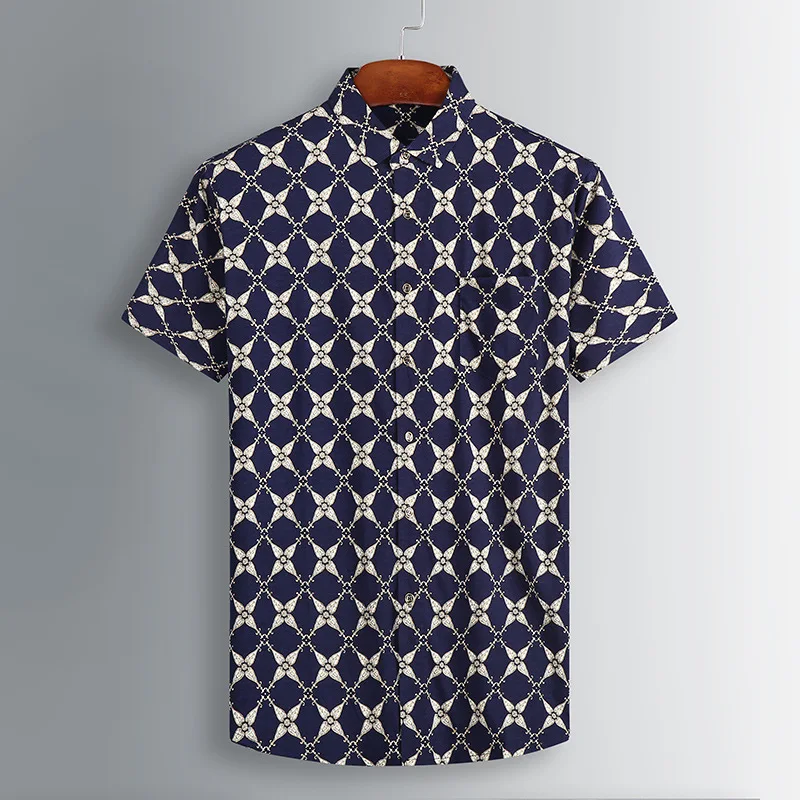 

New men's short sleeve pattern shirt in summer of 2019