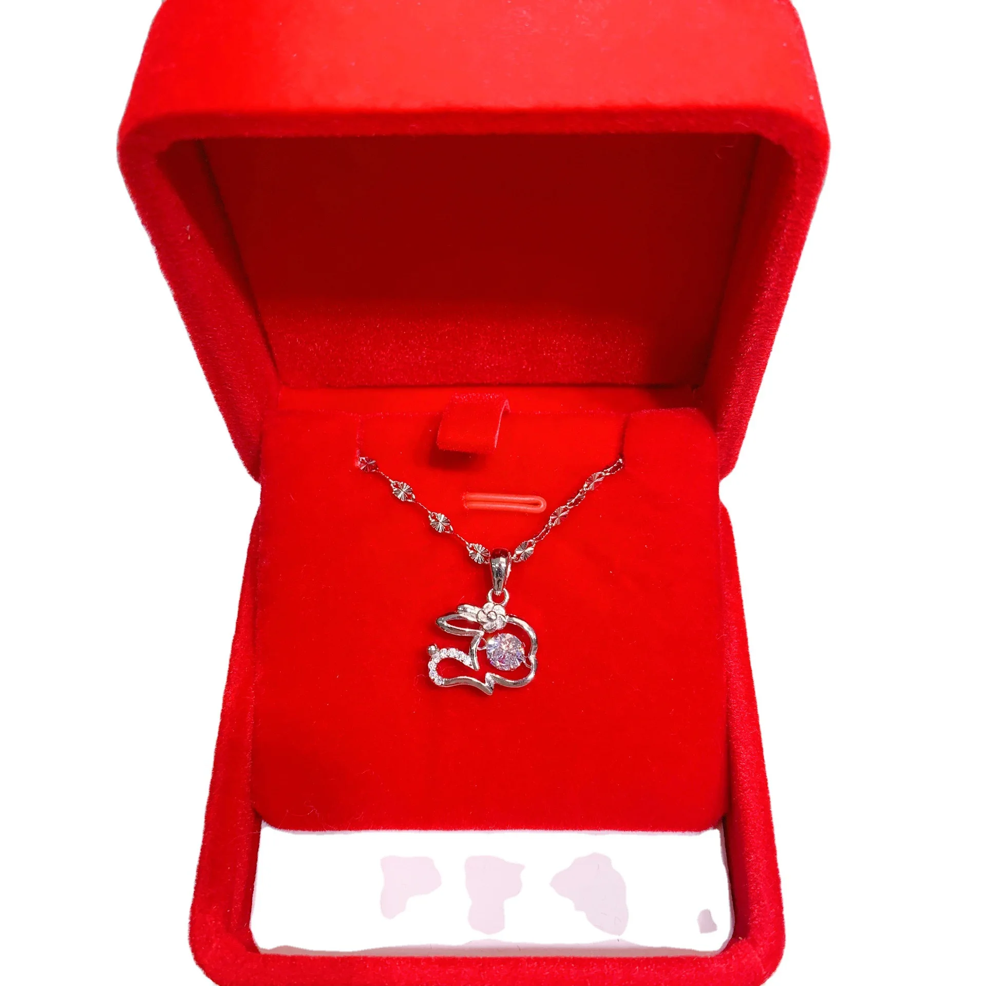 

silver fashion clever little rabbit rabbit Chinese zodiac condole tip contracted joker woman beating heart necklace