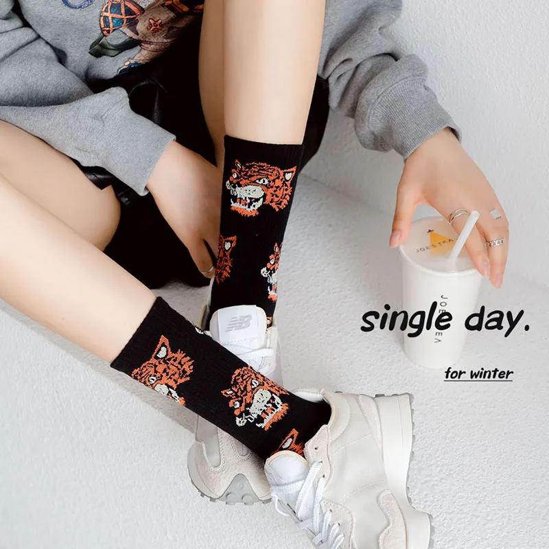 

Cartoon Tiger Women Socks Cotton Breathable Cute Japanese Retro Printing Simplicity Autumn Harajuku High Quality Skarpety Sokken