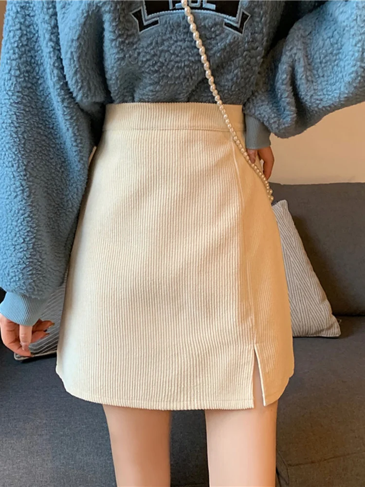 Женская юбка на весну и осень 2021 НОВАЯ тонкая универсальная Вельветовая короткая