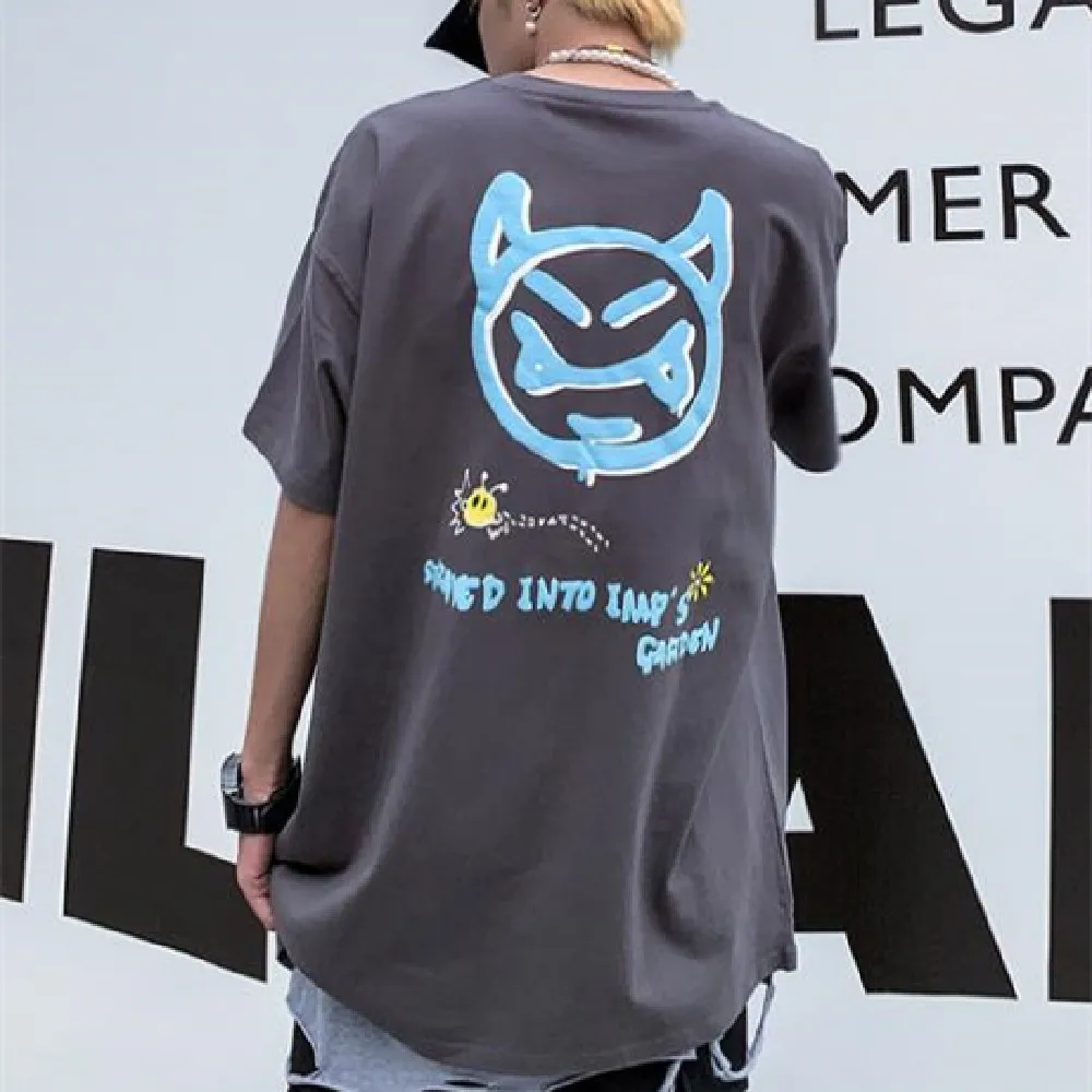 

Men's T-shirt new popular graffiti grimacing print short sleeves loose slip shoulder T-shirt casual cotton round collar T-shirt