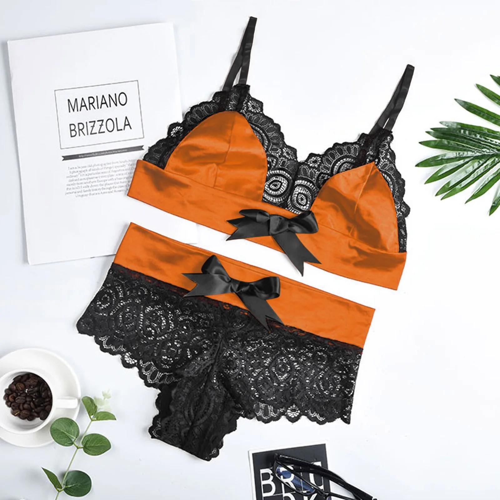 

Women New Lace Suspenders Bra Tops Nightwear Sleeping See-through Floral Fall New Fashion Sling Bra Sexy Briefs Pajamas Outfits