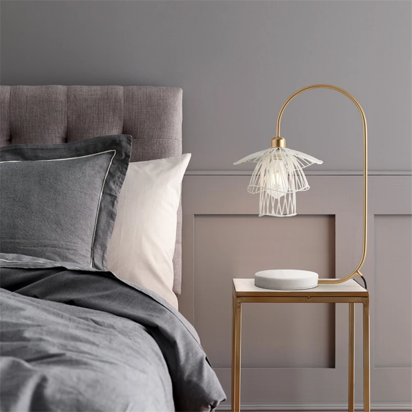 

American Luxury Art Deco Table Lamps Bedroom Bedside Modern Living Room Makeup Table Study Desk Lamp Restaurant LED Table Lights