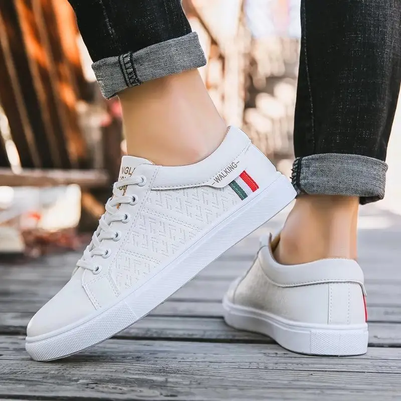 

Male Casual Sneakers 2021 Spring Autumn Classic White Flat Shoes Waterproof Outdoor Sneaker Lace Up Male Sport Shoes