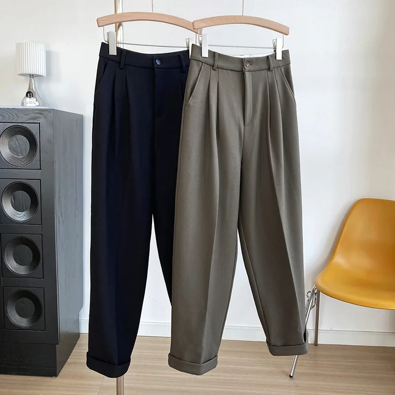 Женские бархатные брюки Sister Fara утепленные свободные с высокой талией