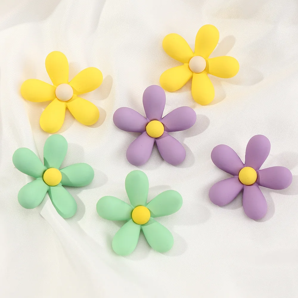 

New Korean Style Cute Flower Stud Earrings For Women Bohemia New Fashion Sweet Earrings Femme Brinco Wholesale Jewelry